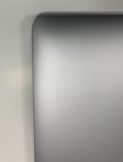 2020 MacBook Pro 13" i5-1.40GHz- 8GB RAM - 256GB SSD