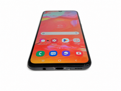 Samsung Galaxy A70 - 128GB - Iridescent Black - Excellent Condition
