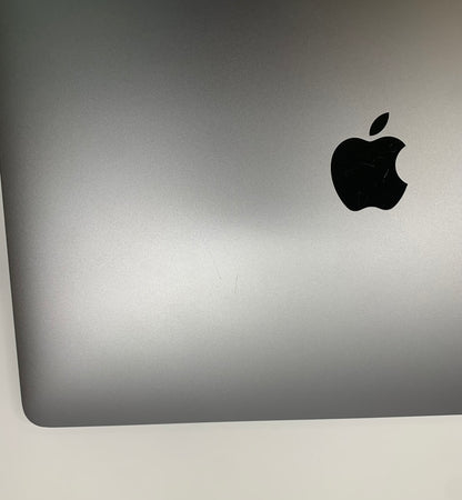 2020 MacBook Pro 13" i5-1.40GHz- 8GB RAM - 256GB SSD