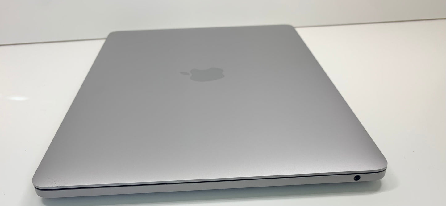 2020 MacBook Pro 13" i5-1.40GHz- 8GB RAM - 256GB SSD